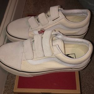 Marshmallow/turtledove vans